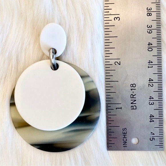 NWT Free People Resin Disc Drop Hoop Festival Modern Shapes Earrings - Picture 10 of 11